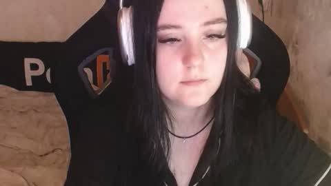 show_for_you online show from February 2, 2026, 12:15 pm