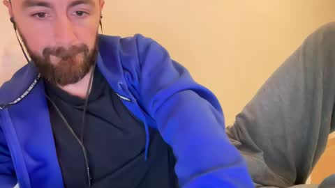 Snapshot of show_jizzness chatting on December 15, 2024, 7:10 pm show_jizzness online show from December 15, 2024, 7:10 pm