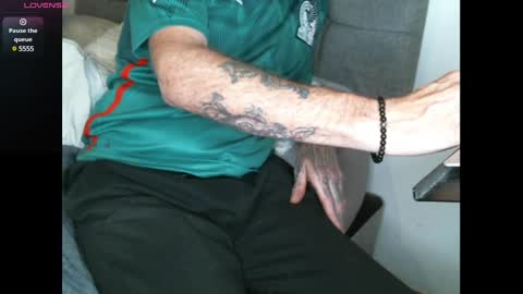 showofjay online show from February 2, 2025, 10:28 pm