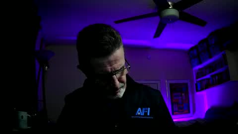 shrewtamer online show from December 24, 2024, 1:49 am