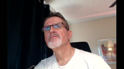 shrewtamer online show from March 4, 2025, 12:39 am