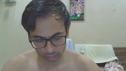 shubhamkhandelwal123 online show from November 9, 2025, 12:58 pm