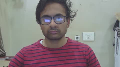 shubhamkhandelwal123 online show from January 13, 2026, 6:51 am