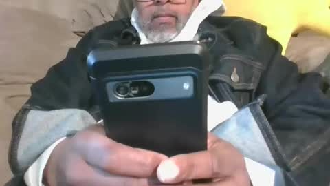 SHY333 online show from February 27, 2025, 2:21 pm