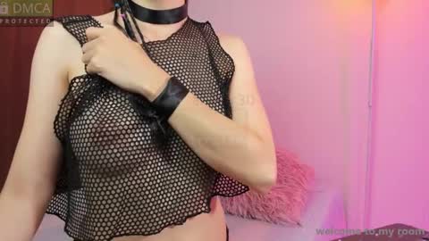 Snapshot of shy_angel_30 chatting on December 20, 2024, 6:35 pm Angel online show from December 20, 2024, 6:35 pm