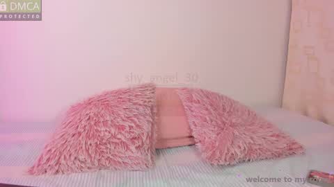 Snapshot of shy_angel_30 chatting on February 17, 2025, 6:26 pm Angel online show from February 17, 2025, 6:26 pm