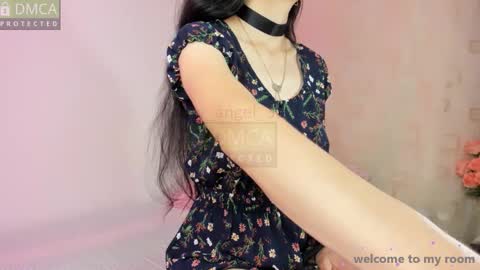 Snapshot of shy_angel_30 chatting on December 3, 2025, 3:54 pm Angel online show from December 3, 2025, 3:54 pm