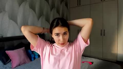 Mika online show from September 26, 2025, 1:31 am