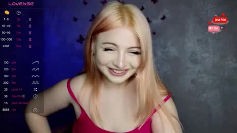 Molly online show from September 12, 2025, 7:58 pm