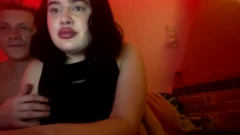 shy_couple_cute online show from February 1, 2025, 8:37 pm