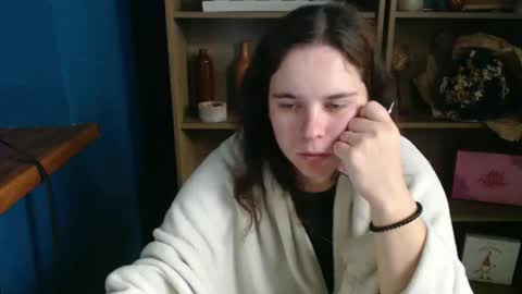 shy_lil online show from October 1, 2025, 6:41 am