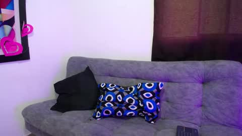 nanami online show from February 19, 2026, 12:01 pm