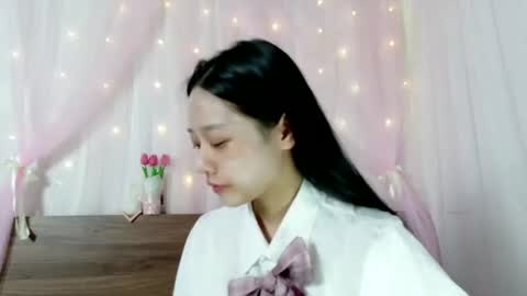 Snapshot of shy_pink_doll chatting on July 25, 2026, 3:42 pm shy_pink_doll online show from July 25, 2026, 3:42 pm