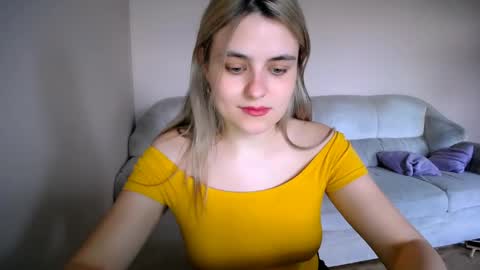Snapshot of shy_sabrina_ chatting on April 29, 2026, 12:20 pm shy_sabrina_ online show from April 29, 2026, 12:20 pm