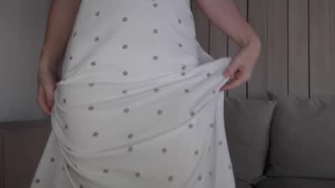 shy_schoolgirl_ online show from February 25, 2025, 3:38 pm