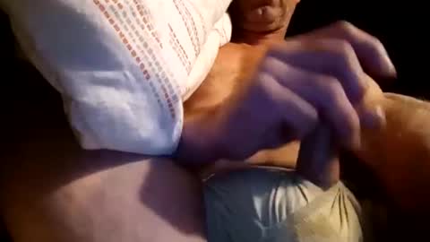 shydude39240 online show from February 19, 2025, 4:55 am