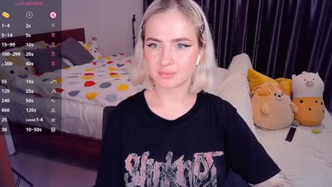 Effie online show from December 13, 2024, 8:26 pm