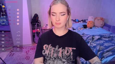 Effie online show from February 5, 2025, 1:54 pm