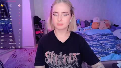 Effie online show from February 8, 2025, 7:49 pm