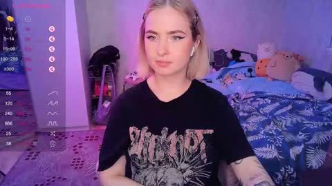 Effie online show from February 13, 2025, 3:24 pm