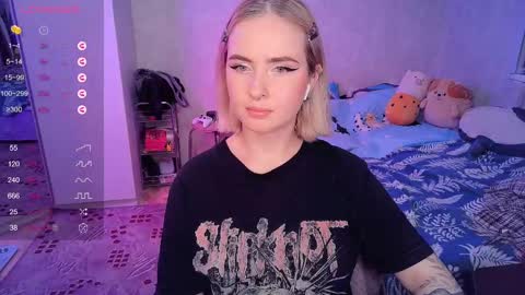 Effie online show from February 18, 2025, 6:58 pm