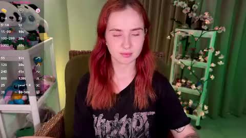 Snapshot of shyfoxxxy chatting on July 16, 2026, 6:14 pm Effie online show from July 16, 2026, 6:14 pm