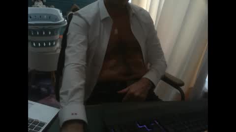 Snapshot of shyfrenchcock chatting on November 4, 2025, 2:16 pm shyfrenchcock online show from November 4, 2025, 2:16 pm