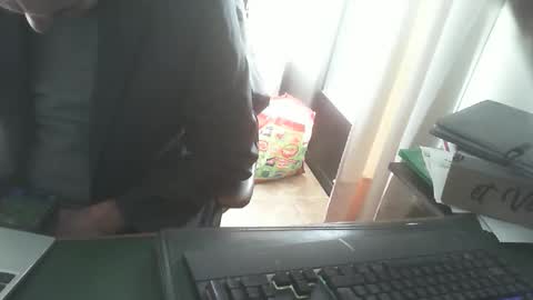 Snapshot of shyfrenchcock chatting on January 12, 2026, 9:47 am shyfrenchcock online show from January 12, 2026, 9:47 am