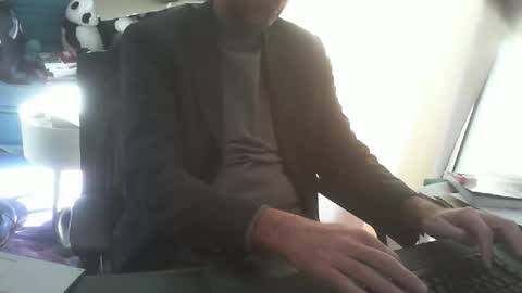 Snapshot of shyfrenchcock chatting on March 13, 2026, 9:49 am shyfrenchcock online show from March 13, 2026, 9:49 am