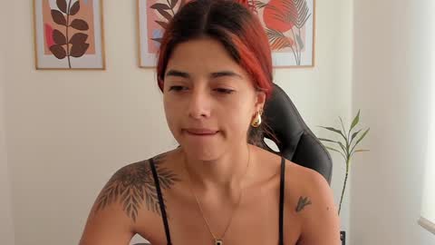 shylittlebunny online show from February 5, 2025, 4:36 pm