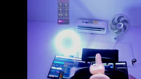 Snapshot of shylysweet chatting on November 28, 2025, 6:05 am Shyly online show from November 28, 2025, 6:05 am