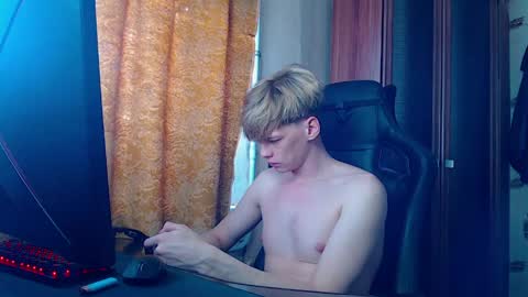 Tom and Betty online show from April 17, 2026, 9:23 am