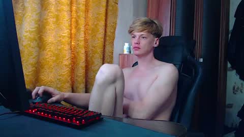 Tom and Betty online show from April 18, 2026, 4:49 am