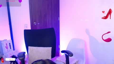 Snapshot of sia_ellis chatting on May 27, 2026, 1:24 am Salome Next streaming 11102024 online show from May 27, 2026, 1:24 am