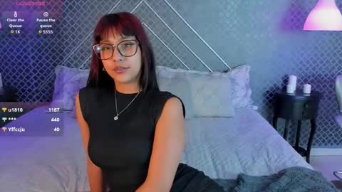 Sia online show from October 28, 2025, 7:38 pm