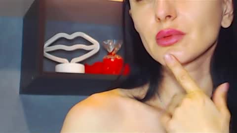 Snapshot of siaconna chatting on January 21, 2025, 6:22 am Siaconna online show from January 21, 2025, 6:22 am