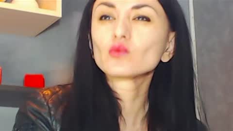 Snapshot of siaconna chatting on February 8, 2025, 7:04 am Siaconna online show from February 8, 2025, 7:04 am