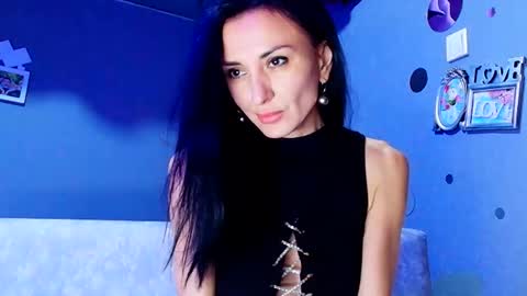 Snapshot of siaconna chatting on November 28, 2025, 7:00 am Siaconna online show from November 28, 2025, 7:00 am