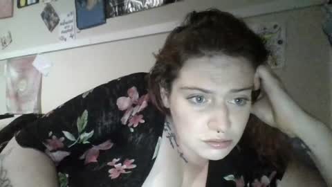 Snapshot of sicilianelliekatia chatting on June 18, 2026, 10:52 am sicilianelliekatia online show from June 18, 2026, 10:52 am