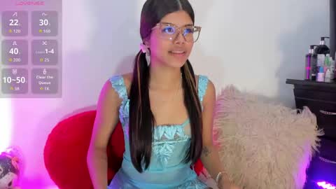 sidney_brownn online show from April 20, 2026, 12:35 am