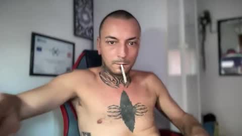 Snapshot of sidvicious23cm chatting on September 11, 2025, 4:51 pm sidvicious23cm online show from September 11, 2025, 4:51 pm