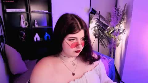 Snapshot of siena_aa chatting on July 23, 2026, 7:01 pm Siena online show from July 23, 2026, 7:01 pm