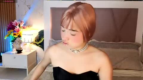 Sienna Desieree online show from July 15, 2026, 1:49 pm