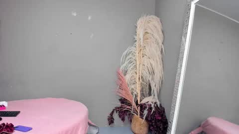 sienna_glow online show from March 17, 2026, 12:52 pm