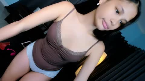 Belle online show from April 21, 2026, 6:31 am