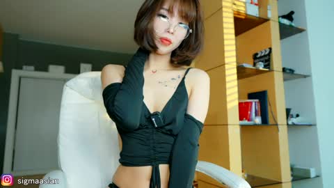 OF   instagram sigmaasian twitter sigmasian online show from December 8, 2024, 6:01 am