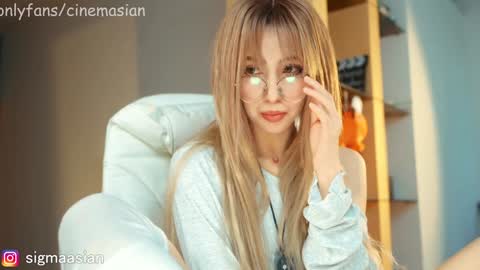 OF   instagram sigmaasian twitter sigmasian online show from January 11, 2025, 4:59 am