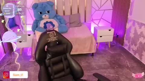 Siiam Tay online show from September 28, 2025, 2:50 am