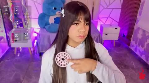 Siiam Tay online show from December 15, 2025, 3:33 am