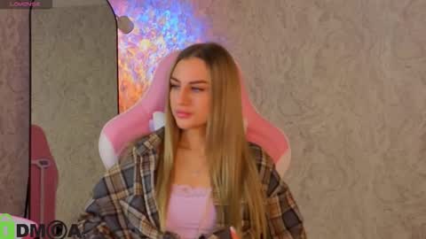 Silen online show from February 16, 2026, 2:51 am